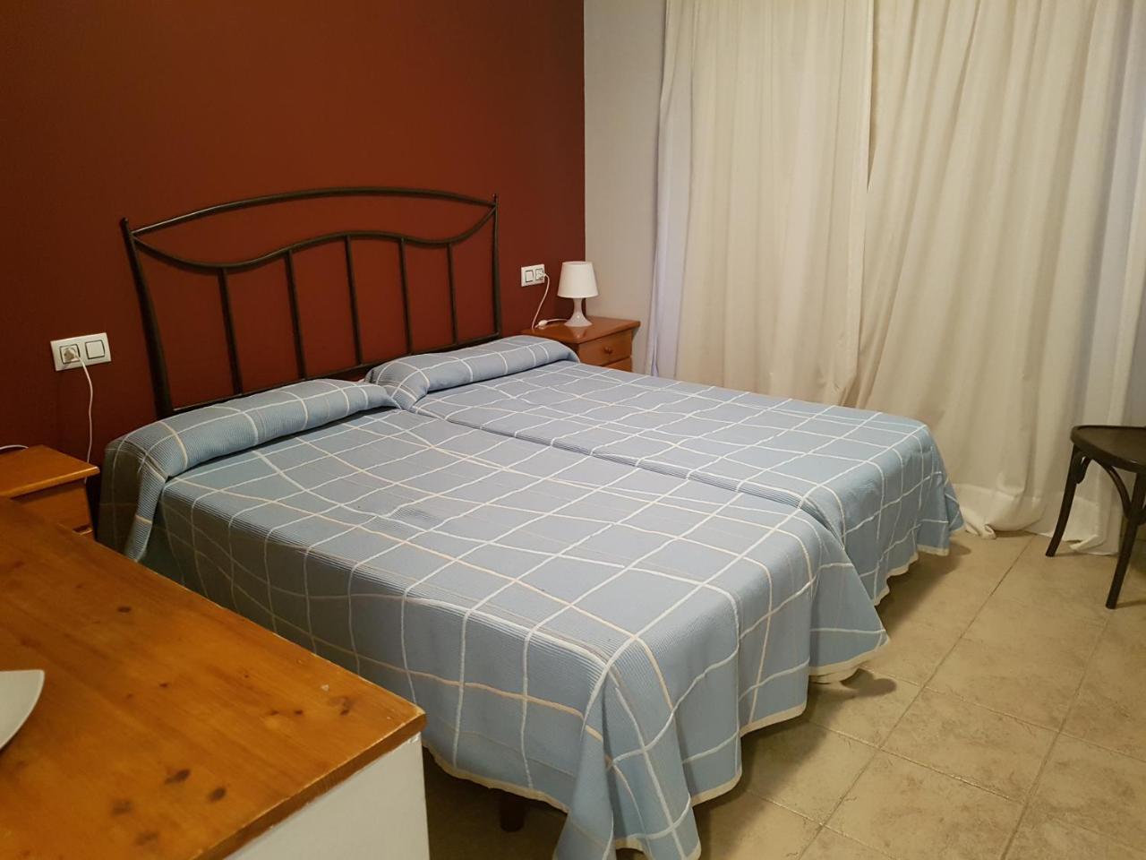 Hostal De L'Aigua Sant Llorenc de la Muga Экстерьер фото